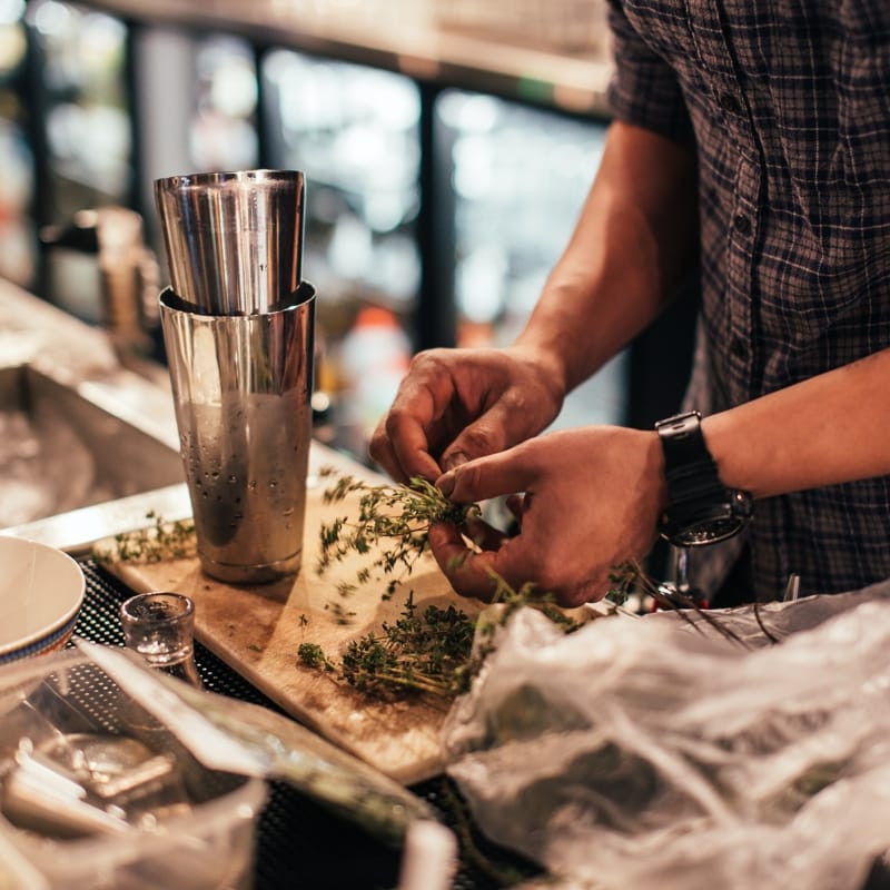 Cocktailkurs in Solingen: Cocktails mixen wie ein Barkeeper