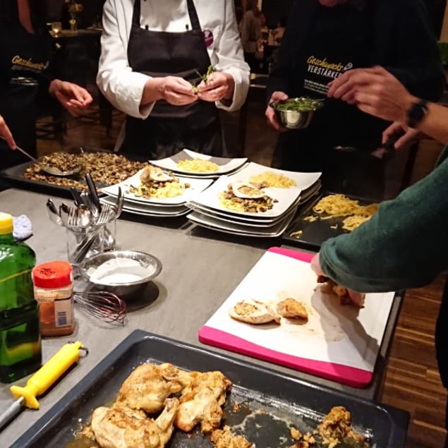 Käse und Wein Tasting in Köln: 4-Gang-Menü mit Genuss