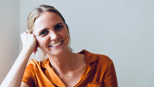 Kristina, Kunsttherapeutin.