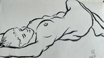 Skizze einer liegenden nackten Figur auf Papier.