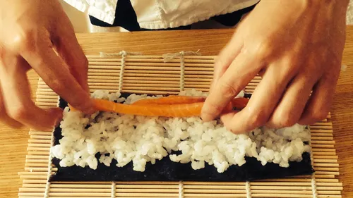 Online sushi cooking class: rolling sushi with Naoko Yasuda