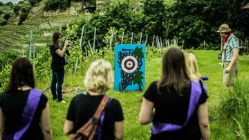 People in vineyard, target game setup.