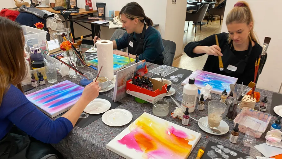 abstract painting workshop by Tina Mona Cohen