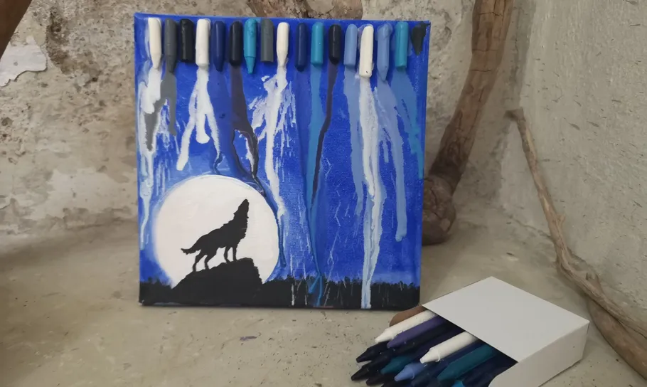 Wolf-Silhouette-Gemälde mit geschmolzenen Wachsmalstiften.